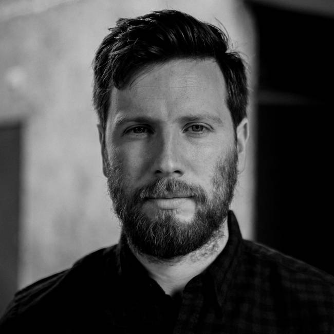 Interview with Rival Consoles On New Album Now Is, 15 Years of Making Music, Streaming Era, and his Creative Process