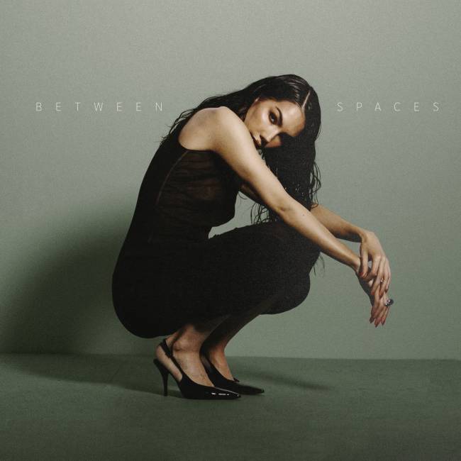 Album Review: Alice Aera Explores the Complexity of Relationships with New EP Between Spaces