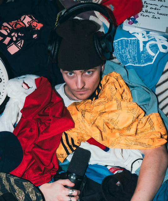 Con Cook Artist Profile Stereofox Music Blog Discover New Music