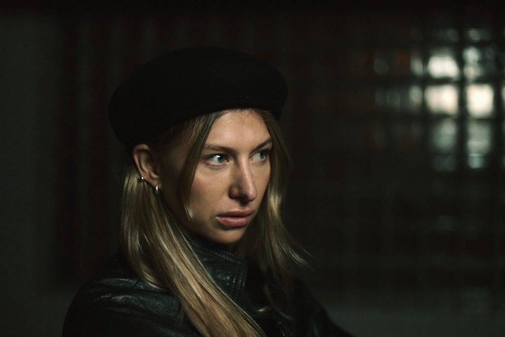 Anna-My-2-Sion Sareld album review in motion always