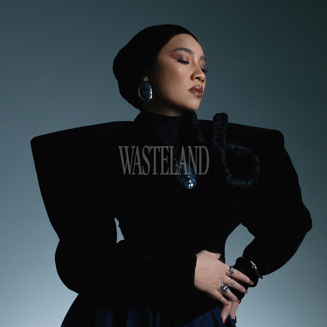 Yuna - wasteland