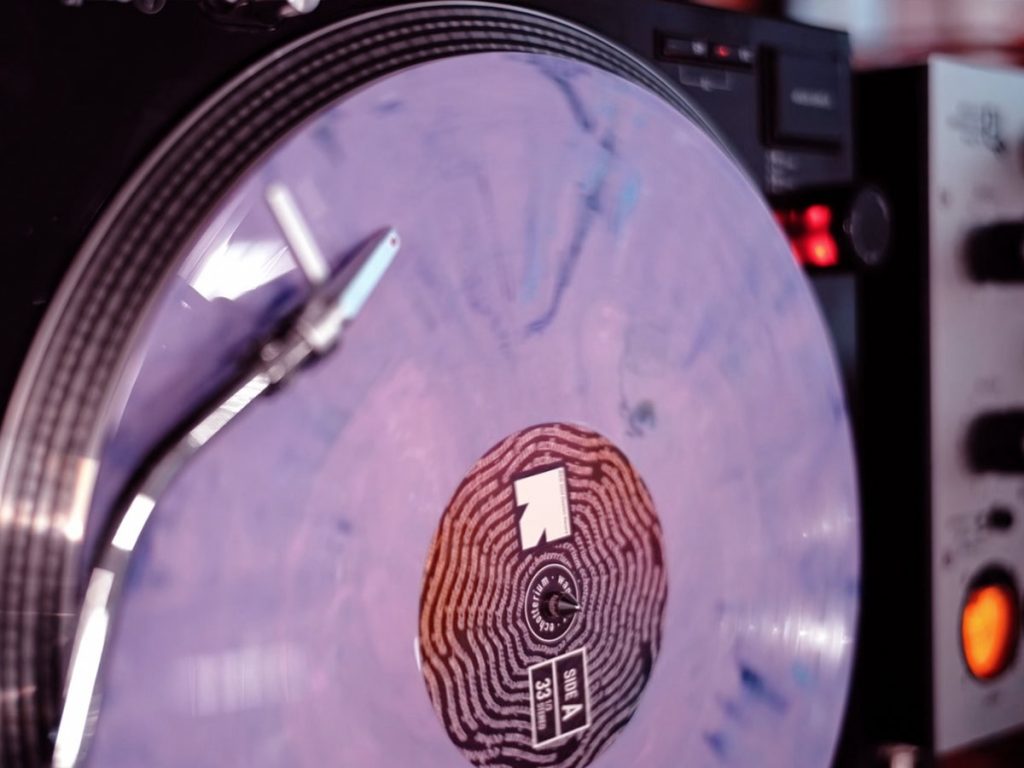Wandour Artist Echoterrium Album Review Vinyl